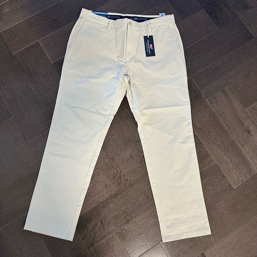 Vineyard Vines OTG pant Size 35-color stone NWT